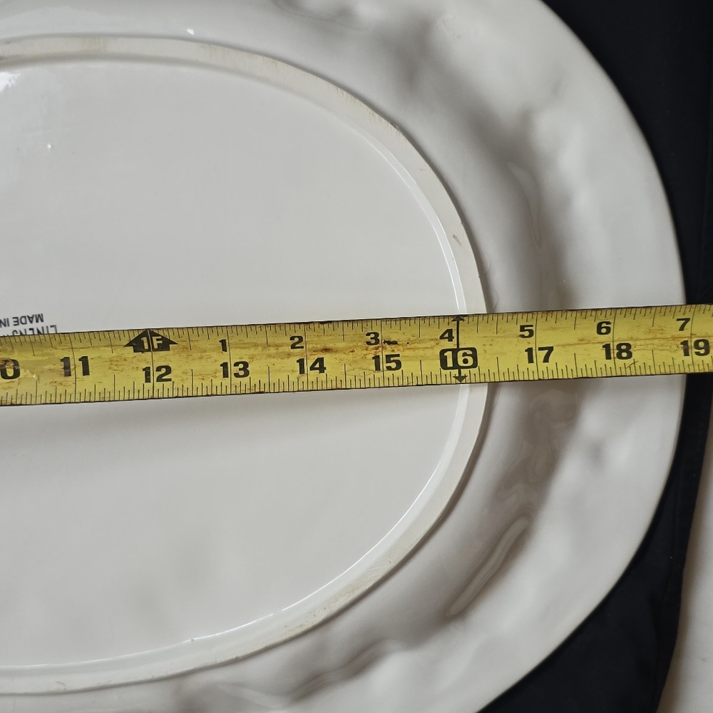 White Holiday Platter - Heavy China - Picture 7 of 8